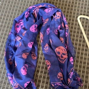 Alexander McQueen scarf